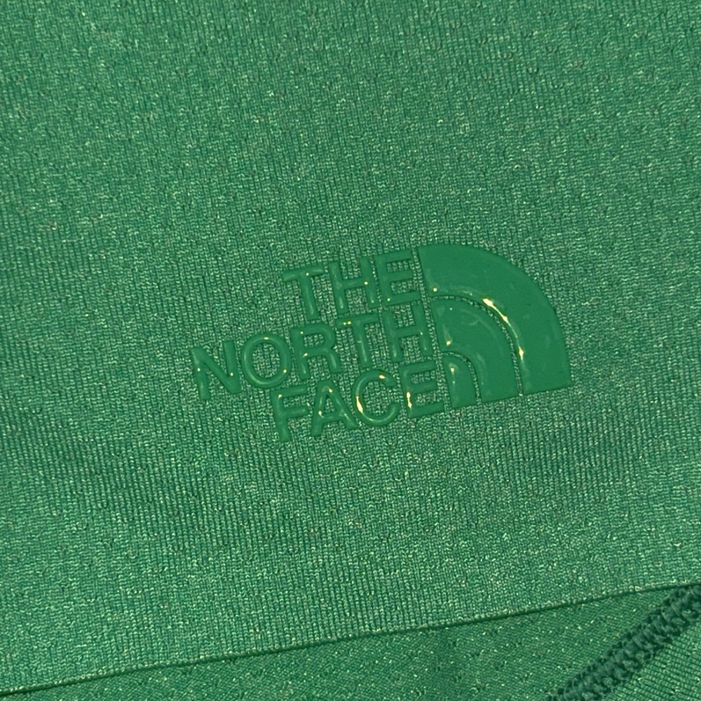 The North Face Mountain Athletics Green Flutter Sleeve Shirt, Size Large - Picture 4 of 6